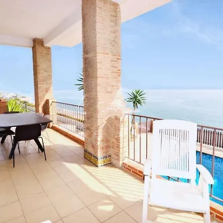 Balcon Al Mar Апартаменты
