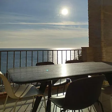 Balcon Al Mar Апартаменты *