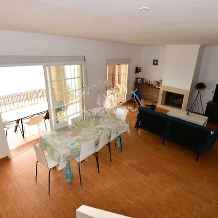 Апартаменты Balcon Al Mar Манилва