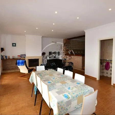 Апартаменты Balcon Al Mar
