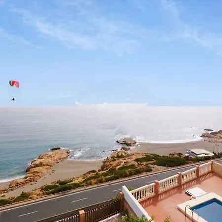 Апартаменты Balcon Al Mar Манилва