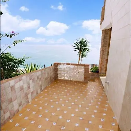 Balcon Al Mar *